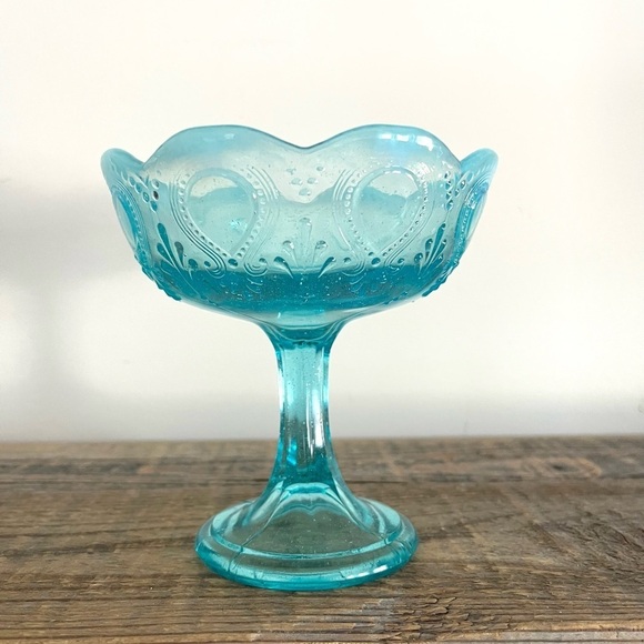 Compote Blue Opalescent Glass 1903 /compote dish - Picture 1 of 4